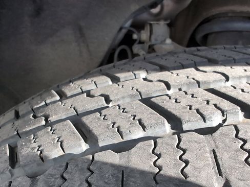 Used 2020 Chevrolet Silverado 1500 LT Trail Boss image 37