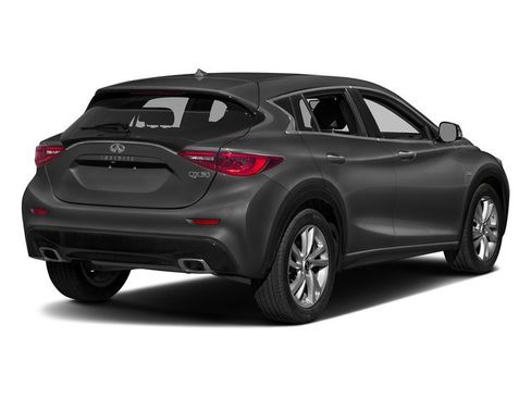 Used 2018 INFINITI QX30 Premium w/ Cargo Package AWD/4WD image 2