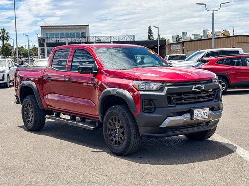 Used 2026 Chevrolet Colorado Trail Boss AWD/4WD image 5
