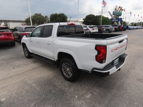 Used 2024 Chevrolet Colorado LT w/ LT Convenience Package RWD image 16