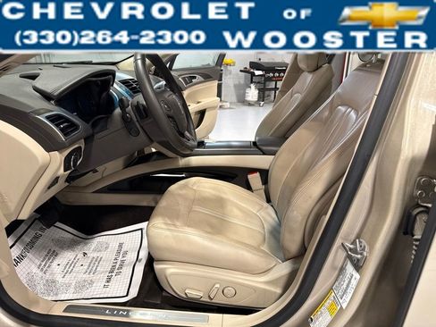 Used 2017 Lincoln MKZ Reserve w/ Climate Package image 12