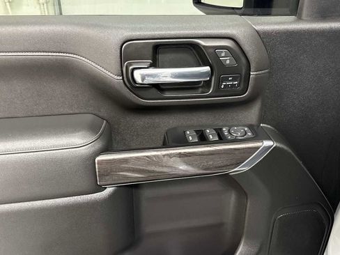 Used 2022 Chevrolet Silverado 2500 LTZ image 15