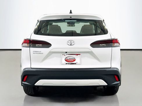 New 2026 Toyota Corolla Cross L image 5