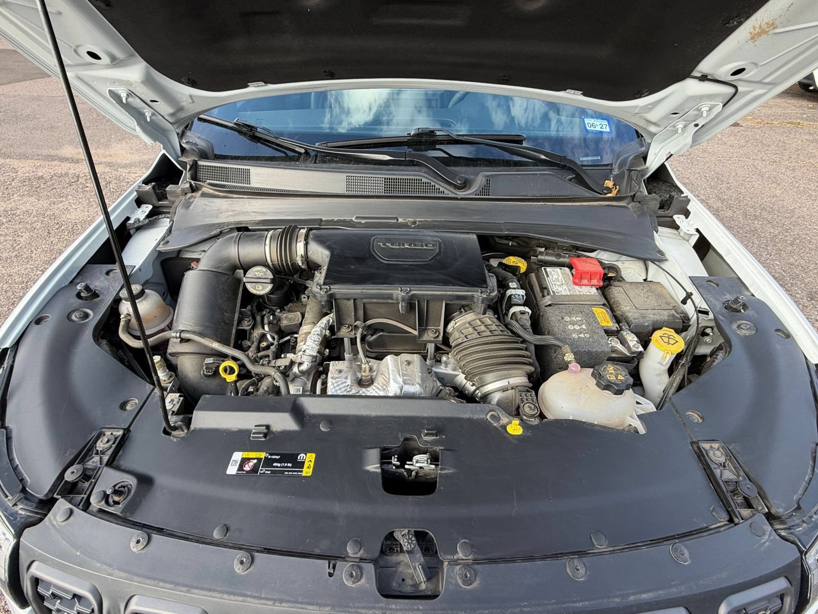 Used 2025 Jeep Compass Trailhawk AWD/4WD image 31
