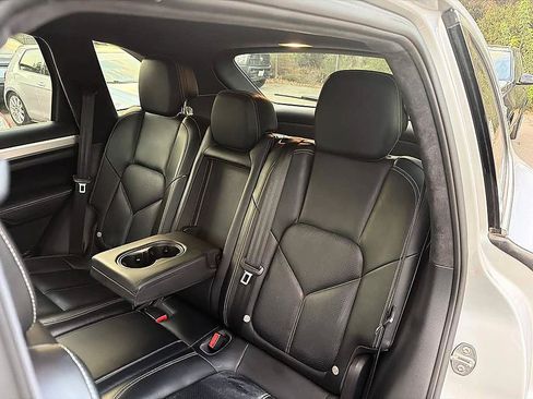Used 2012 Porsche Cayenne Turbo AWD/4WD image 13