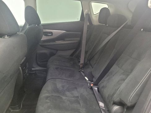 Used 2019 Nissan Murano S AWD/4WD image 18