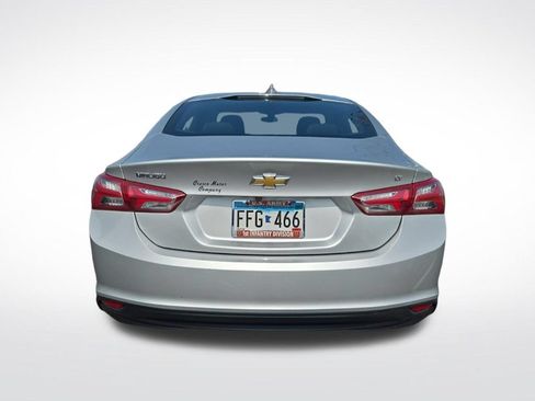 Used 2020 Chevrolet Malibu LT FWD image 4