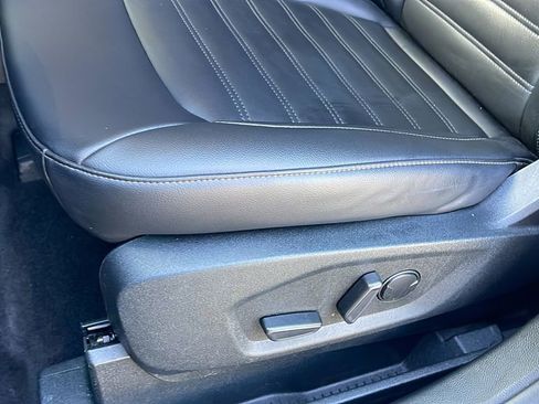 Used 2021 Ford Edge SEL w/ Convenience Package image 26