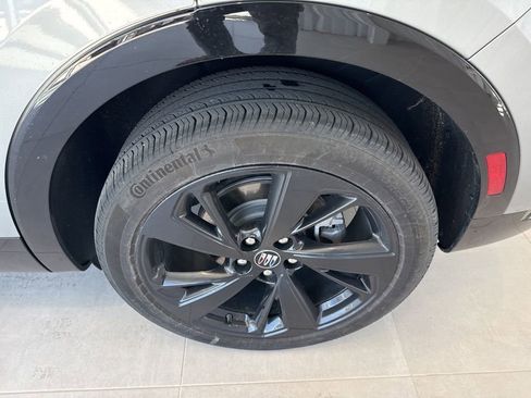 Used 2024 Buick Envision Sport Touring AWD/4WD image 7