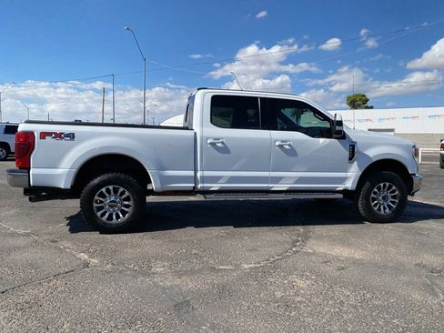 Used 2020 Ford F250 Lariat w/ FX4 Off-Road Package image 5