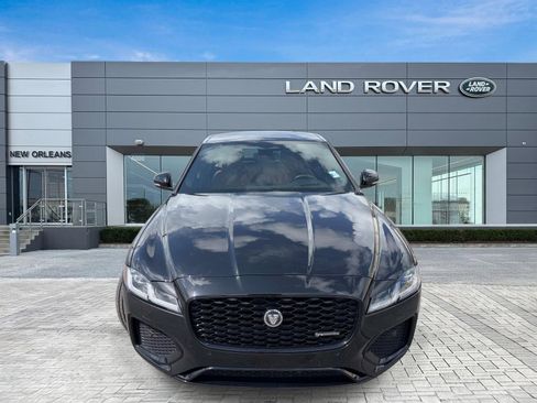 Used 2024 Jaguar XF R-Dynamic SE RWD image 4