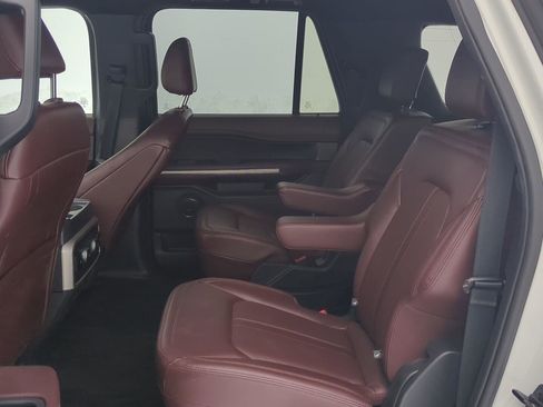 Used 2022 Ford Expedition Max Limited image 22
