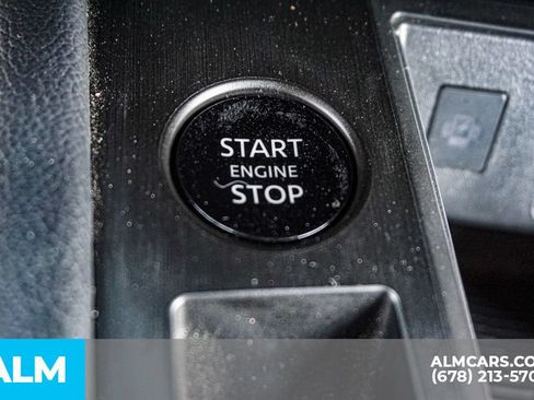 Used 2025 Nissan Kicks SR FWD image 46