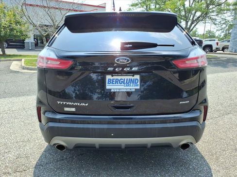 Used 2024 Ford Edge Titanium AWD/4WD image 11