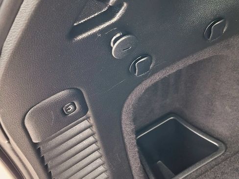 Used 2021 Jeep Grand Cherokee Trackhawk AWD/4WD image 17