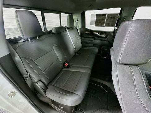Used 2023 Chevrolet Silverado 1500 RST w/ Redline Edition AWD/4WD image 33