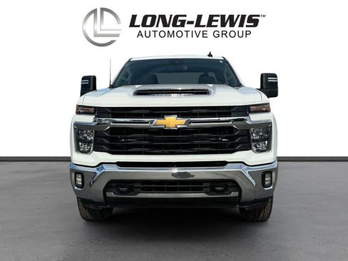 Used 2025 Chevrolet Silverado 2500 LT AWD/4WD image 11