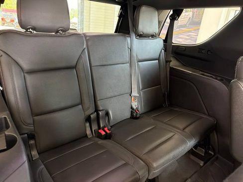Used 2023 Chevrolet Tahoe High Country AWD/4WD image 10