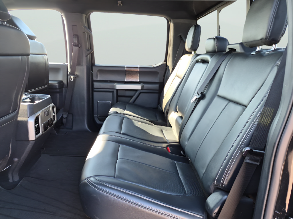 Used 2022 Ford F250 Lariat w/ Black Appearance Package AWD/4WD image 31
