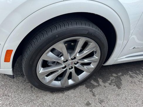 Used 2023 Buick Envision Avenir AWD/4WD image 4
