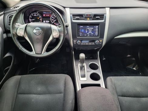 Used 2014 Nissan Altima 2.5 SV image 13