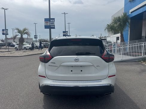 Used 2020 Nissan Murano SL w/ Moonroof Package image 6