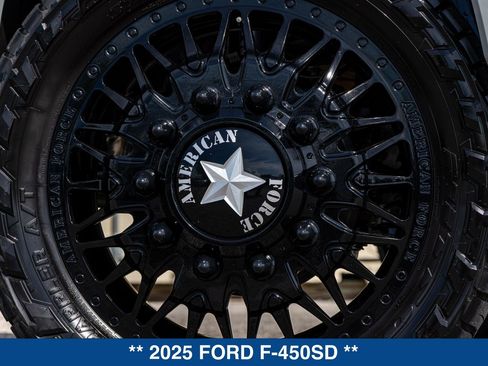 Used 2025 Ford F450 Platinum w/ Platinum Plus Package AWD/4WD image 22