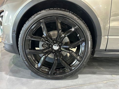 Used 2018 Land Rover Range Rover Evoque HSE Dynamic AWD/4WD image 7