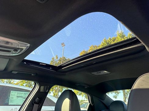 New 2025 Hyundai Elantra N Line image 15