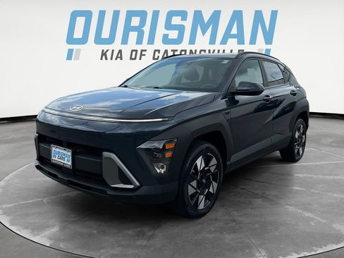 Used 2024 Hyundai Kona SEL AWD/4WD image 2