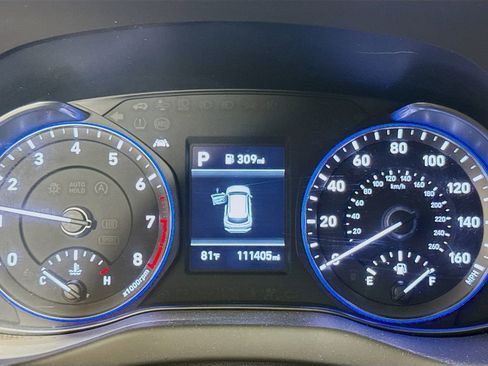 Used 2019 Hyundai Kona Limited image 10