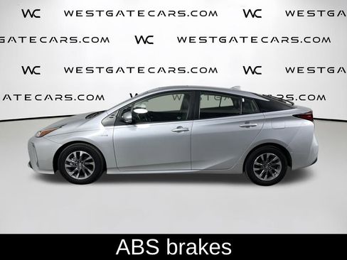 Used 2022 Toyota Prius XLE w/ Premium Convenience Package image 5