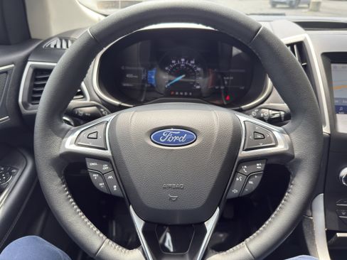 Used 2020 Ford Edge SEL w/ Convenience Package AWD/4WD image 12