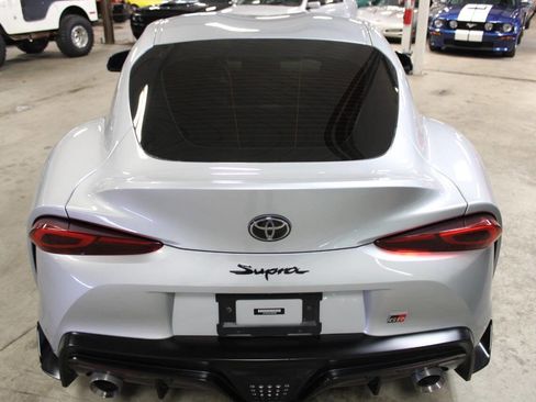 Used 2020 Toyota Supra Premium image 23