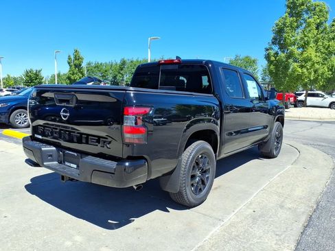 New 2026 Nissan Frontier SV w/ Tow Package AWD/4WD image 7