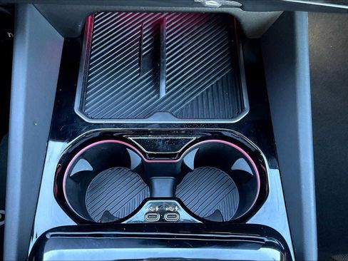 Used 2024 BMW i5 eDrive40i w/ Premium Package image 39