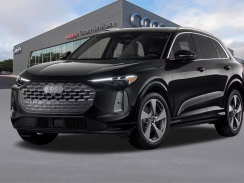 Used 2025 Audi Q5 Premium w/ Convenience Package AWD/4WD image 1