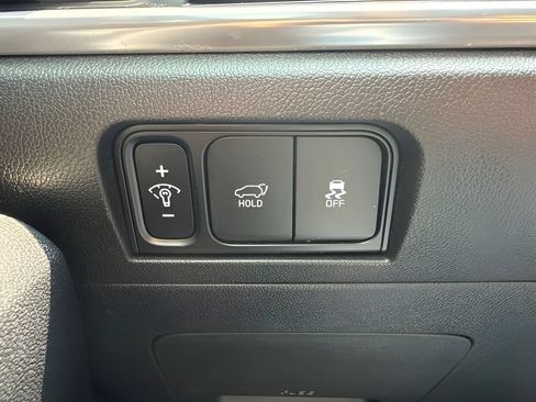 Used 2025 Kia Sorento SX AWD/4WD image 27