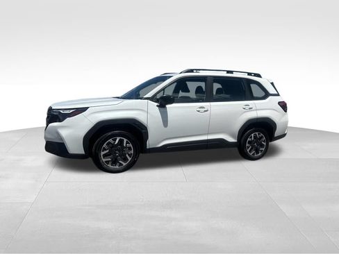 Used 2026 Subaru Forester AWD/4WD image 5
