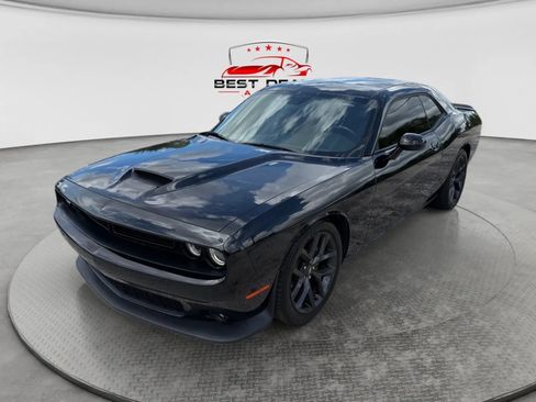 Used 2021 Dodge Challenger GT w/ Blacktop Package RWD image 1