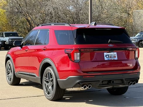 New 2025 Ford Explorer ST w/ Sun And Sound Package image 5