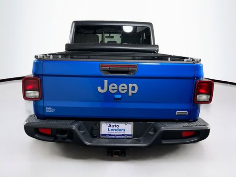 Used 2021 Jeep Gladiator Overland w/ Popular Equipment Package image 6