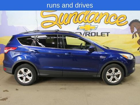 Used 2015 Ford Escape SE w/ Equipment Group 201A AWD/4WD image 1