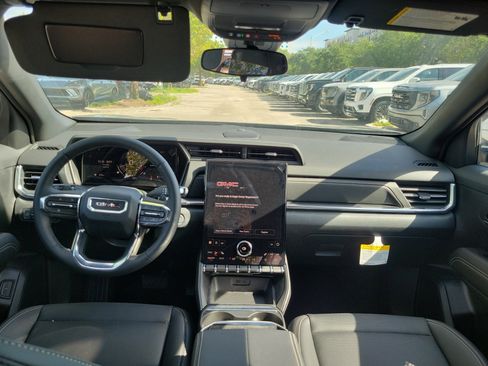 New 2026 GMC Terrain Elevation w/ Technology Package II FWD image 7
