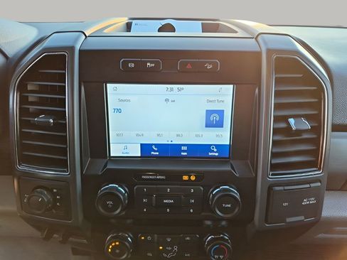 Used 2022 Ford F250 XLT w/ FX4 Off-Road Package image 37