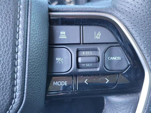 Used 2023 Toyota Tundra Limited w/ Power Package image 6