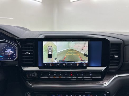 New 2026 Chevrolet Silverado 1500 LTZ w/ LTZ Premium Package image 39