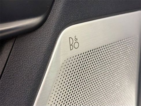 Used 2024 Ford F250 Platinum image 18