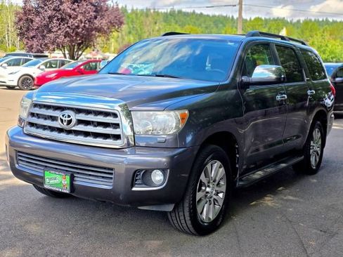 Used 2011 Toyota Sequoia Limited AWD/4WD image 3