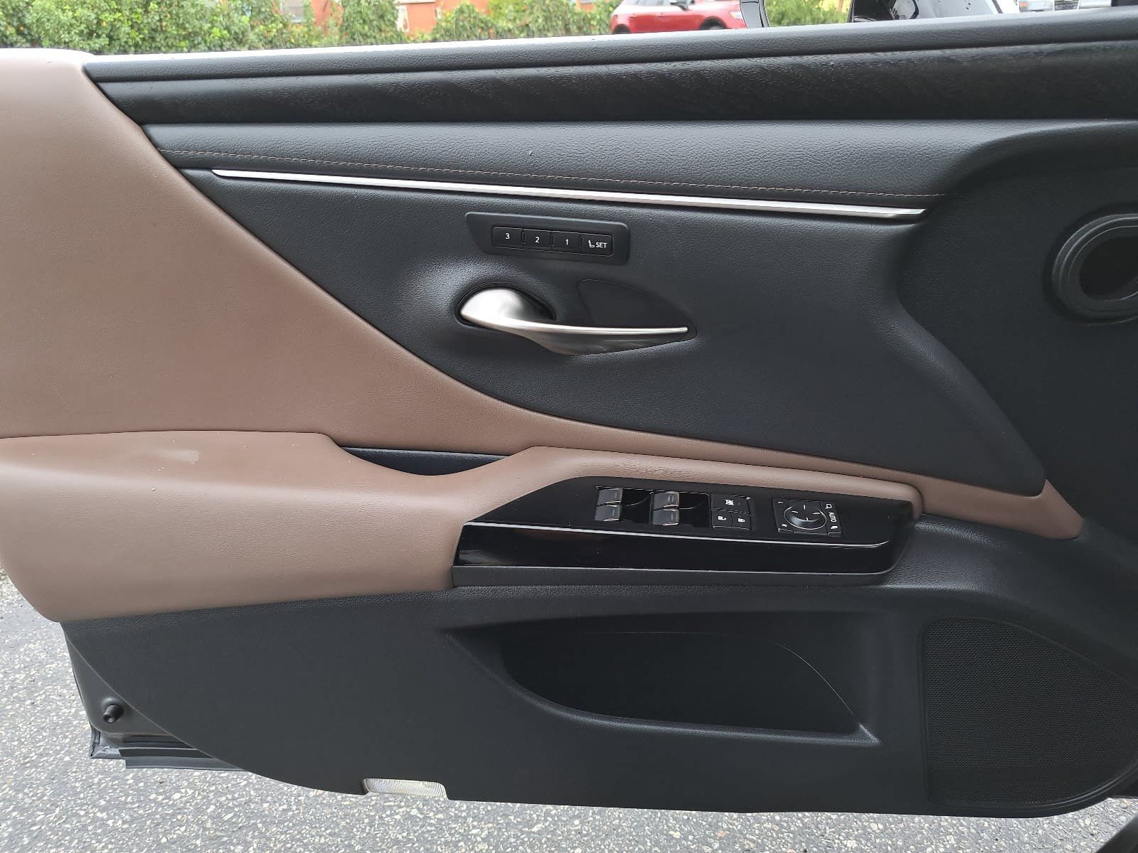 Used 2023 Lexus ES 350 w/ Premium Package FWD image 28